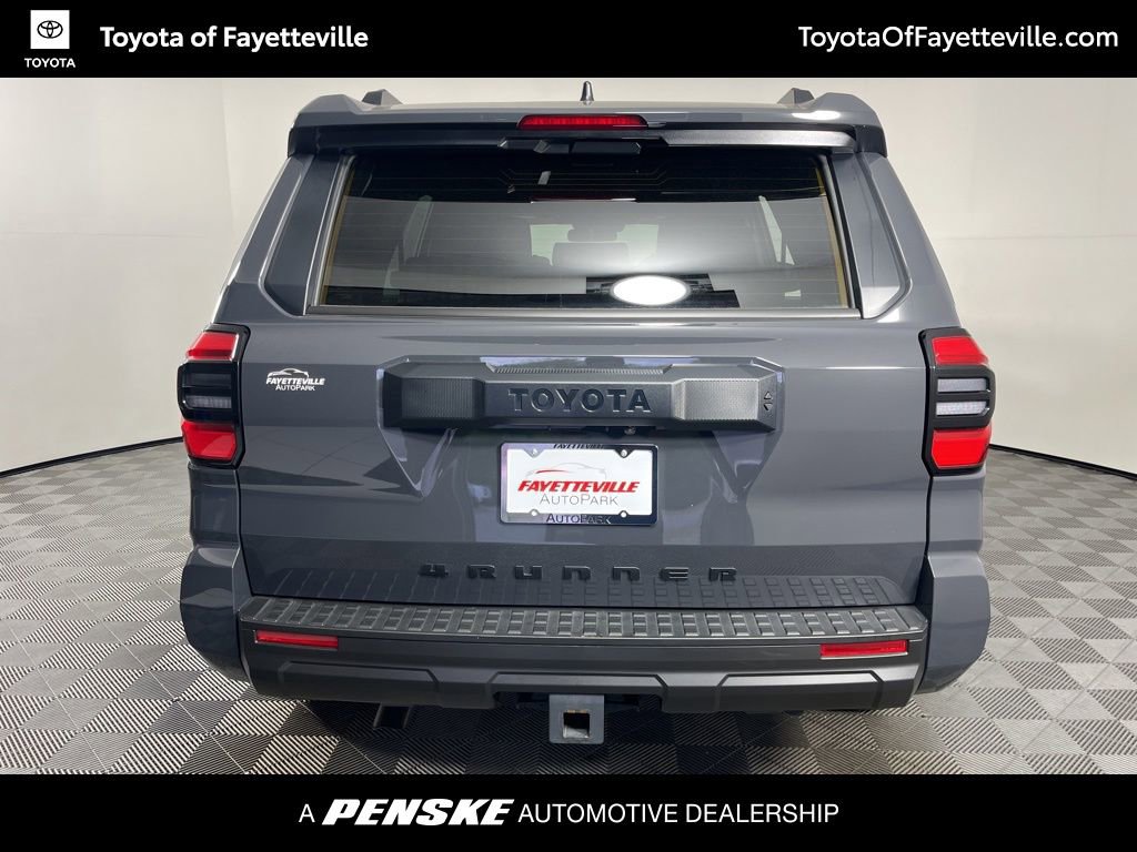 Certified 2025 Toyota 4Runner SR5 AWD/4WD image 12