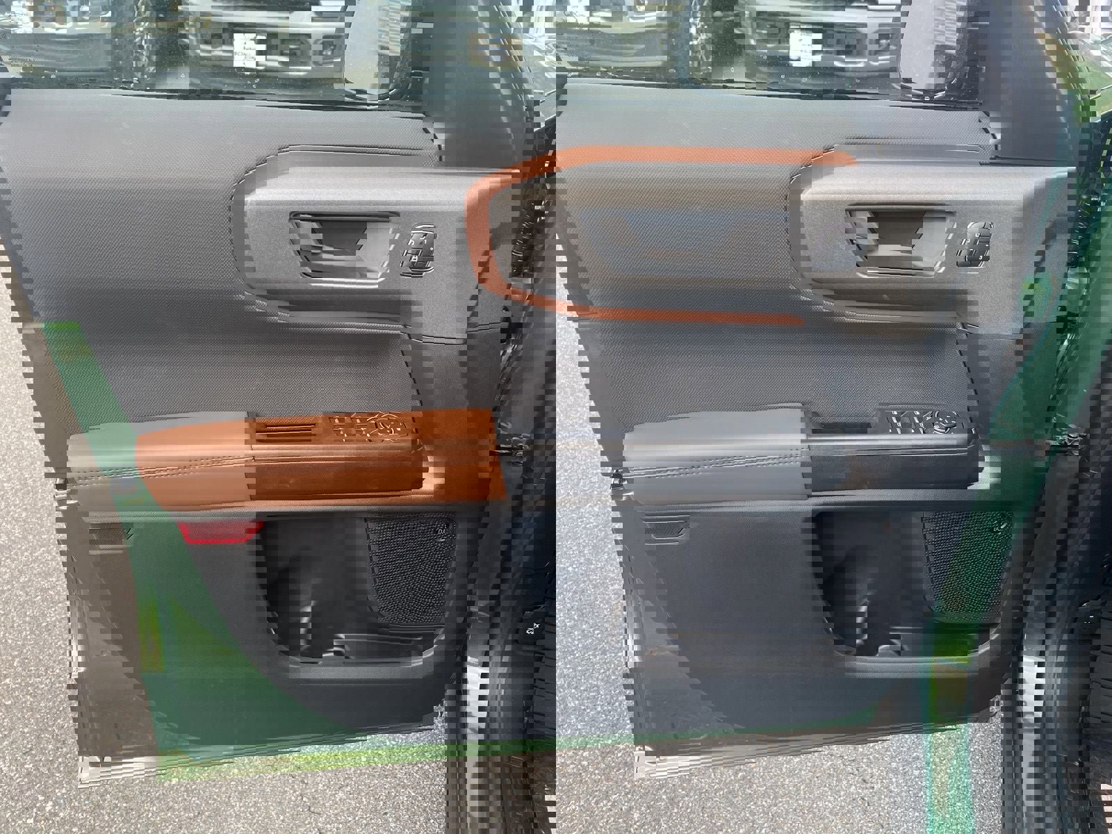 New 2025 Ford Bronco Sport Outer Banks w/ Outer Banks Tech Package+ image 14