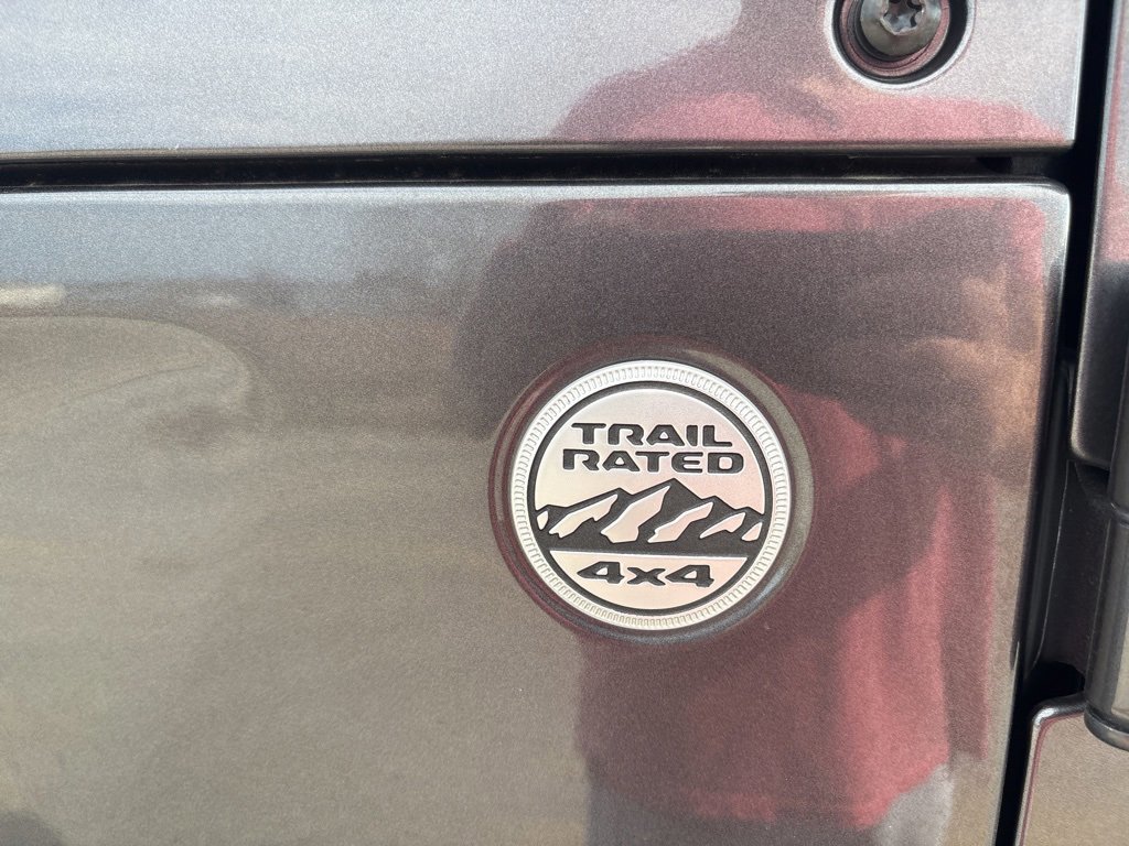 Used 2022 Jeep Wrangler Unlimited Sahara w/ LED Lighting Group image 34