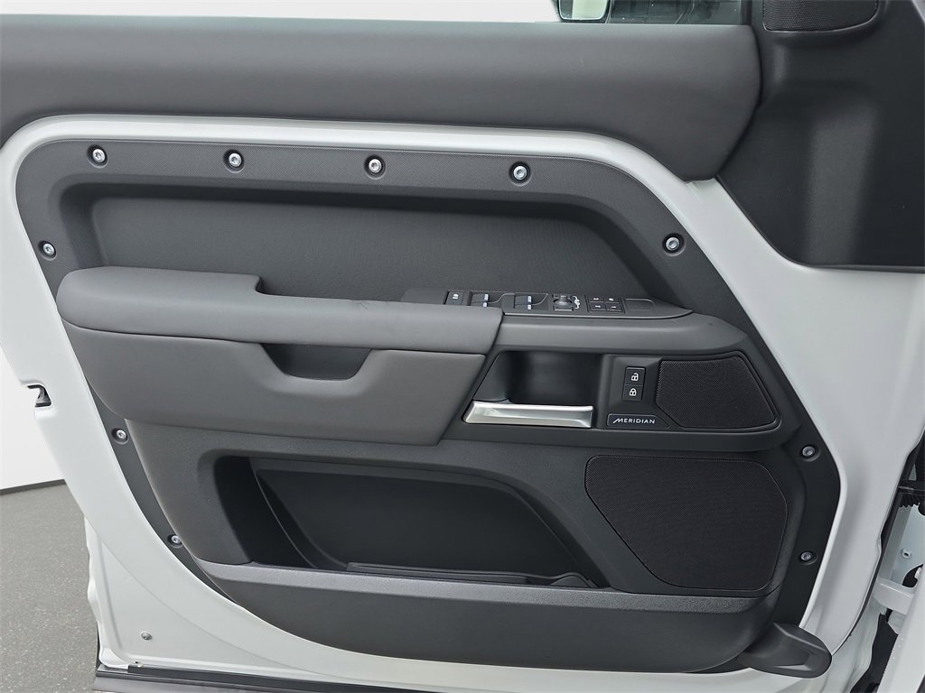 New 2026 Land Rover Defender 110 S image 26