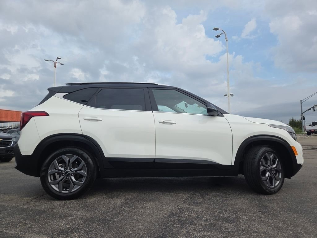 Used 2024 Kia Seltos S image 22
