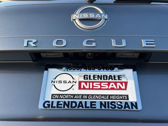 Used 2023 Nissan Rogue SL AWD/4WD image 13