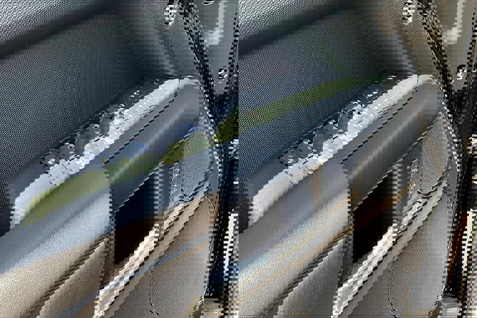 New 2026 Land Rover Defender 110 X-Dynamic SE AWD/4WD image 22