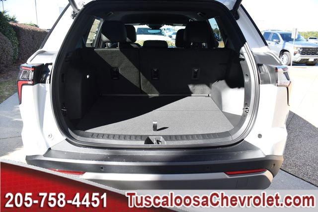 New 2026 Chevrolet Equinox LT w/ Convenience Package II FWD image 9