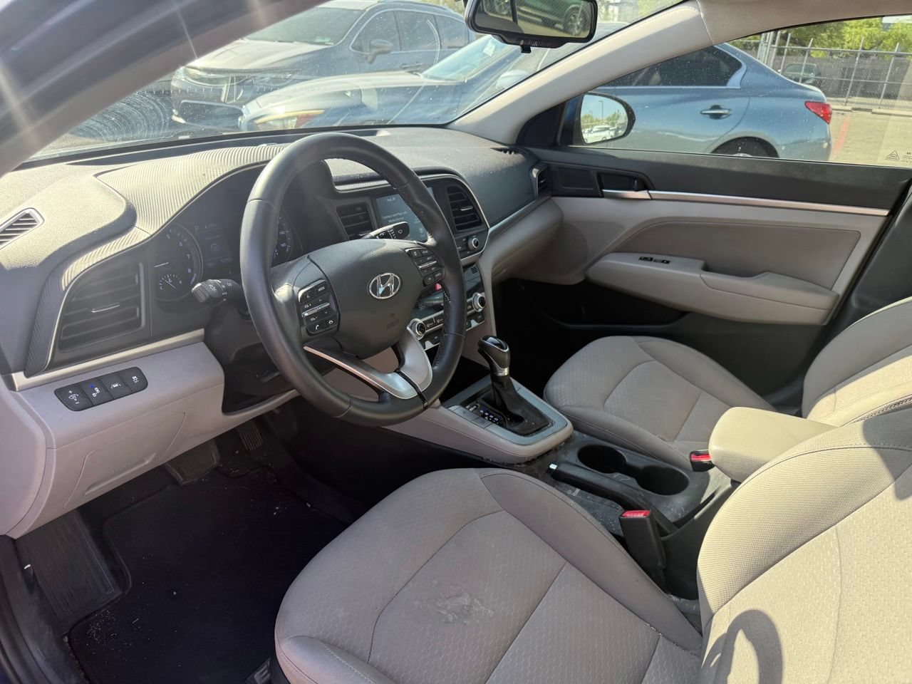 Used 2020 Hyundai Elantra Value Edition w/ Cargo Package (C1) FWD image 14