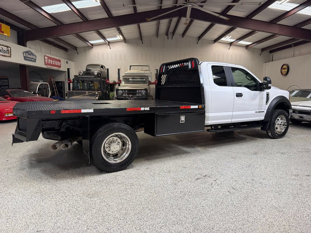 Used 2018 Ford F550 4x4 SuperCab Super Duty image 8