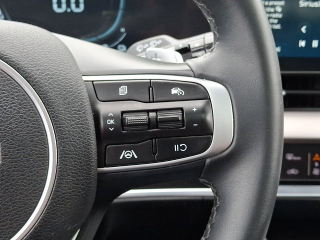 Used 2025 Kia Sportage EX w/ EX Premium Package AWD/4WD image 23