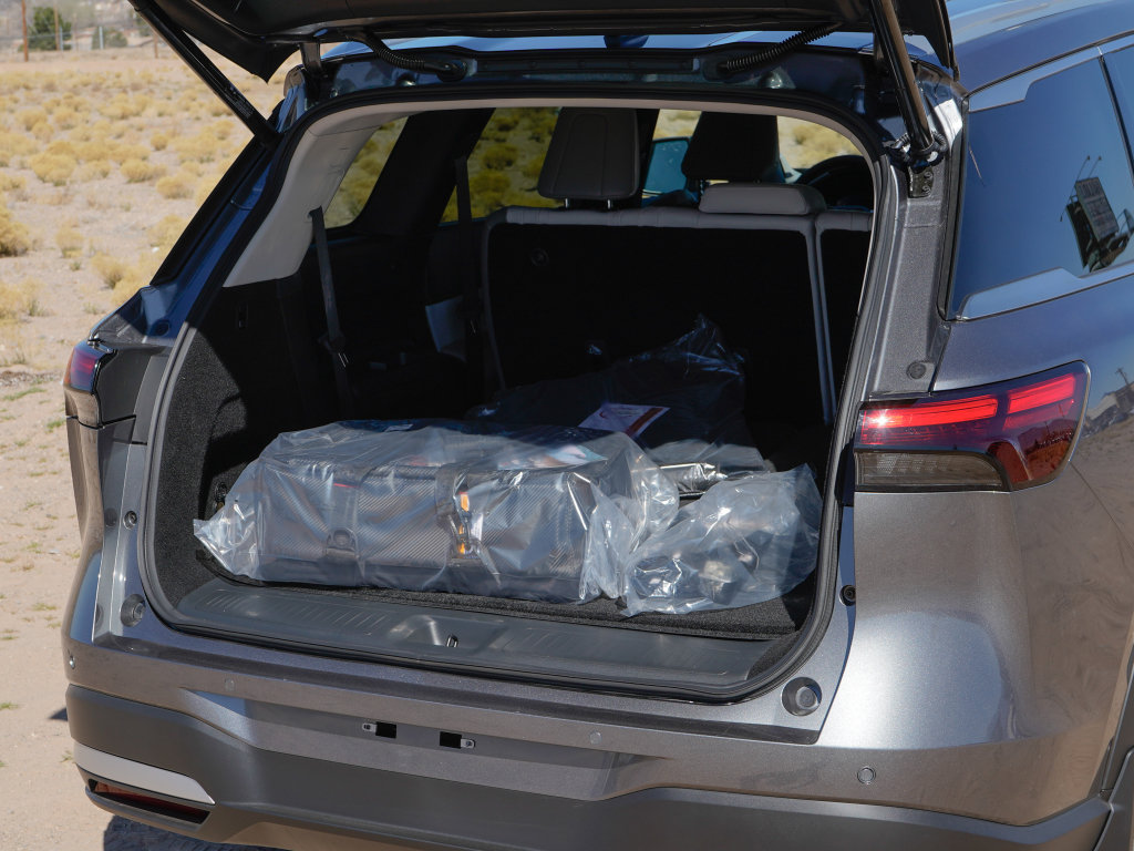 New 2026 INFINITI QX60 Luxe w/ Family Package image 11