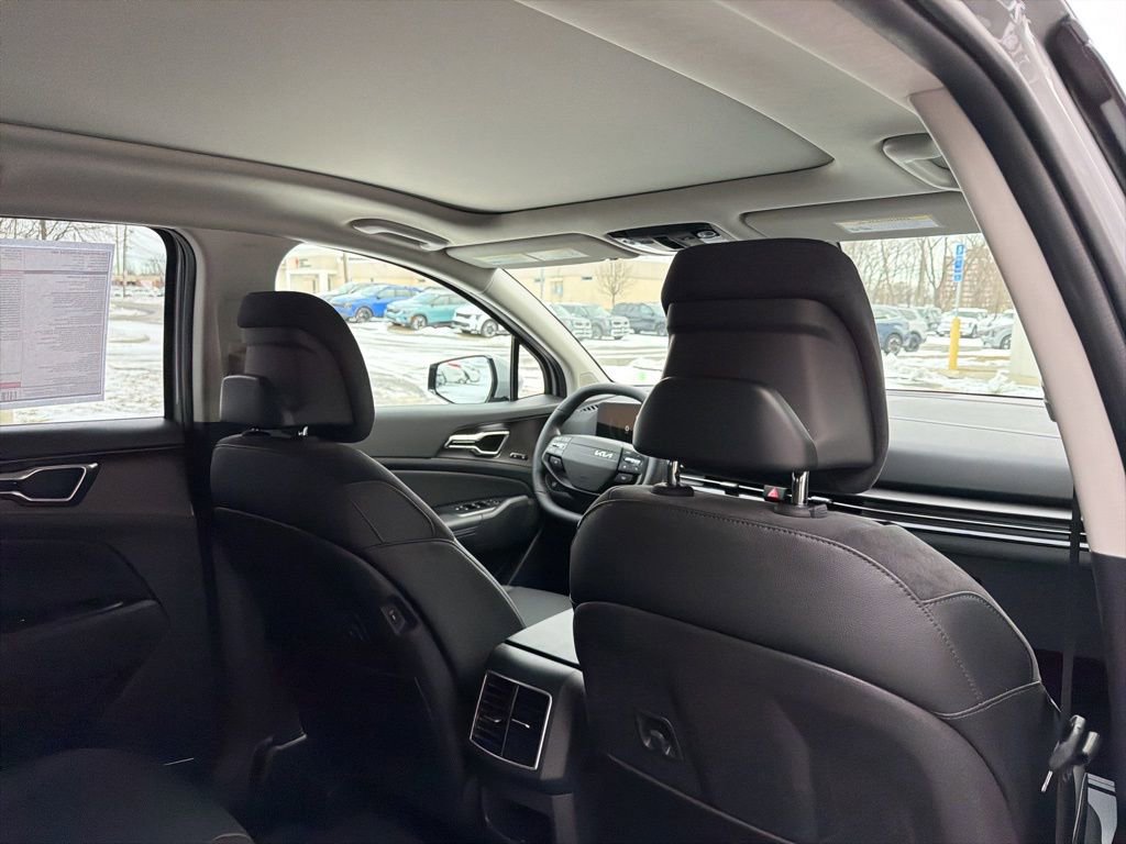 New 2026 Kia Sportage SX image 16