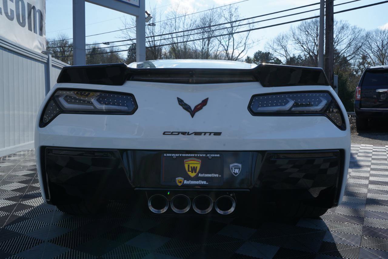 Used 2016 Chevrolet Corvette Stingray Coupe w/ 3LT Preferred Equipment Group RWD image 8