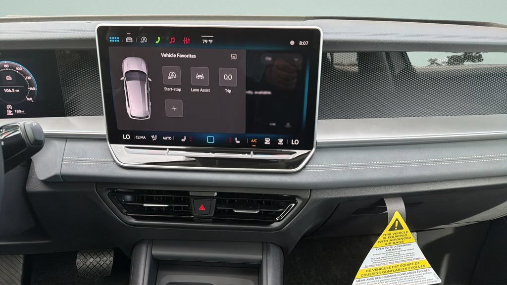 New 2026 Volkswagen Tiguan SE FWD image 20