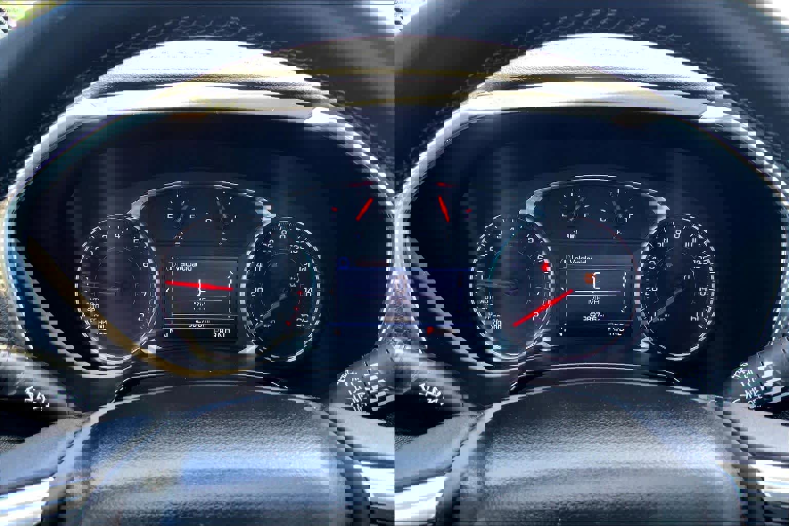 Used 2019 Chevrolet Blazer LT FWD image 24