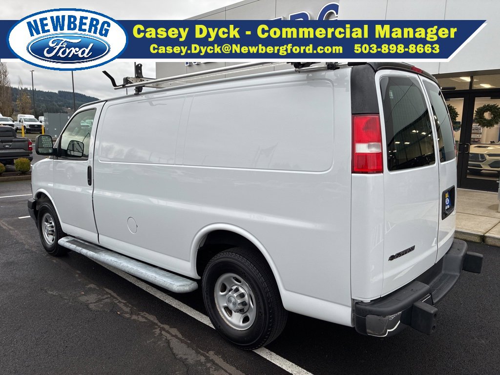 Used 2018 Chevrolet Express 2500 w/ Driver Convenience Package image 6