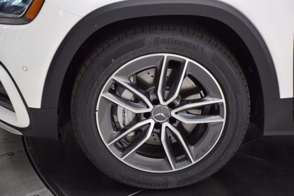 New 2026 Mercedes-Benz GLB 35 AMG 4MATIC image 11