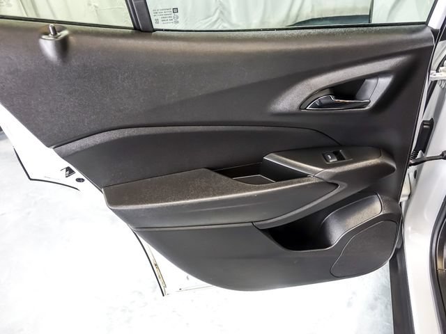 Used 2025 Chevrolet Trax LT w/ LT Convenience Package FWD image 26