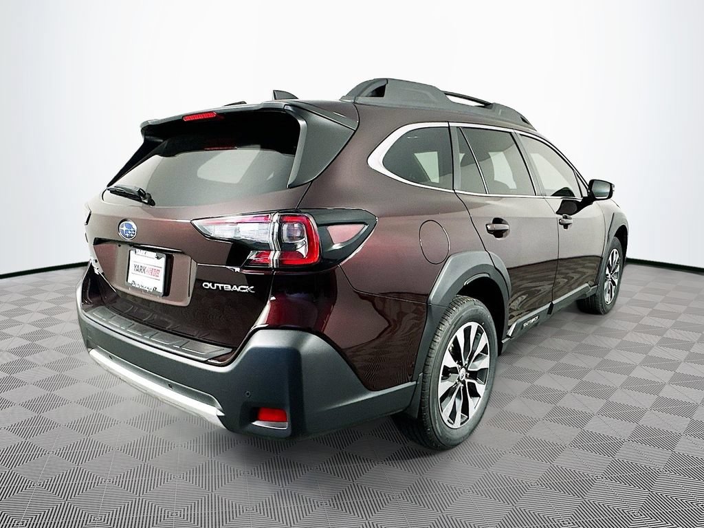 Certified 2025 Subaru Outback Limited AWD/4WD image 10