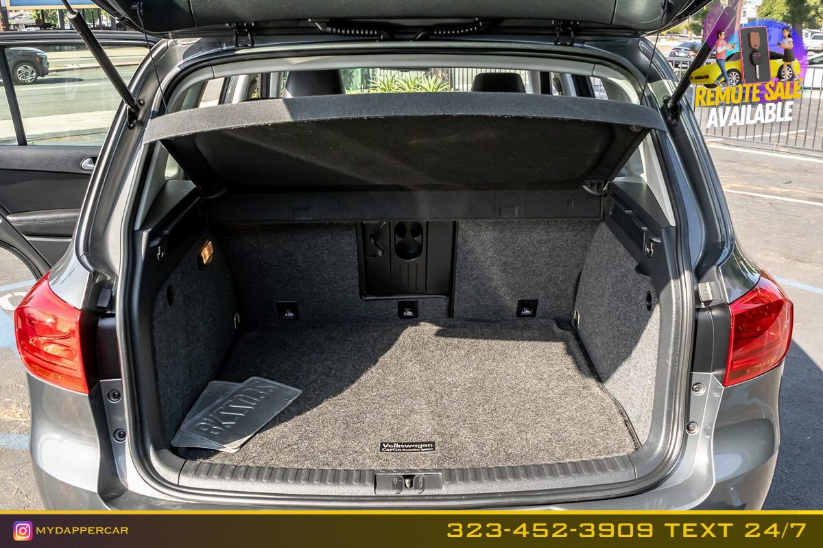 Used 2016 Volkswagen Tiguan S FWD image 17