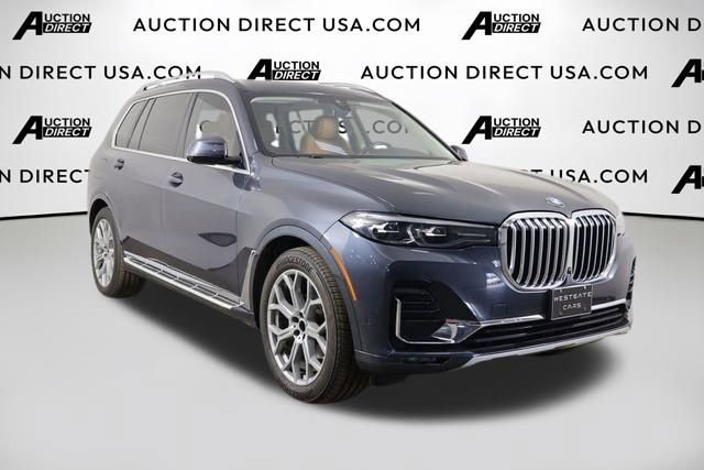 Used 2021 BMW X7 xDrive40i w/ Cold Weather Package image 45