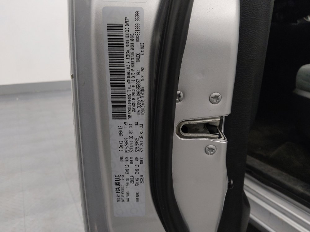 Used 2017 RAM 1500 Big Horn image 33