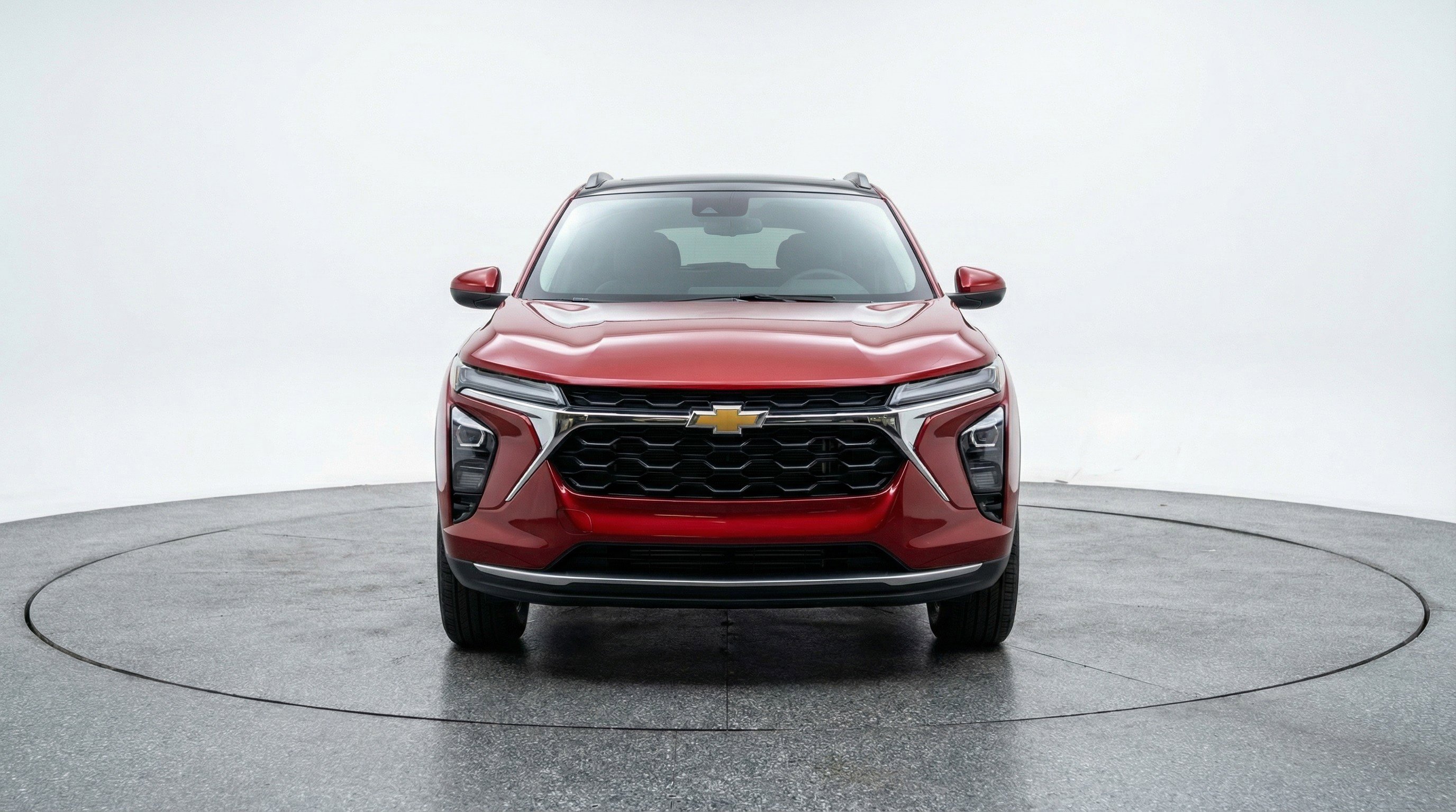 Used 2025 Chevrolet Trax LT image 2