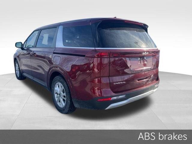 Certified 2024 Kia Carnival LX image 6