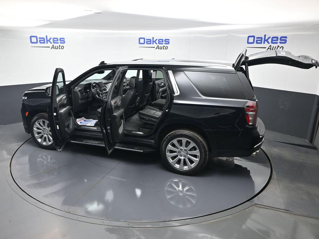 Used 2023 Chevrolet Tahoe Premier AWD/4WD image 65