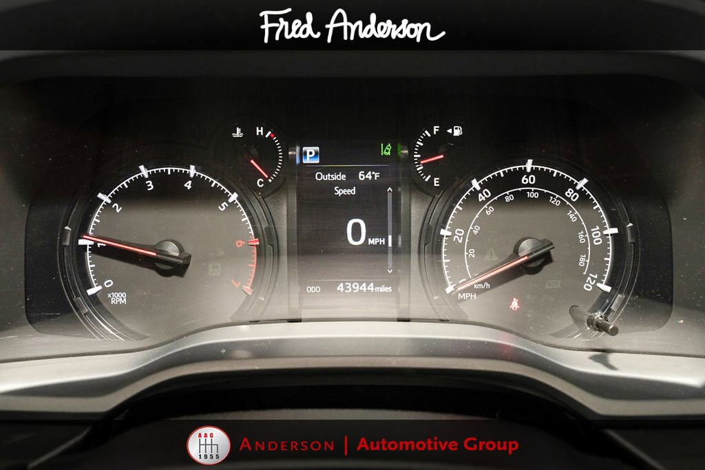Used 2023 Toyota 4Runner SR5 Premium AWD/4WD image 18