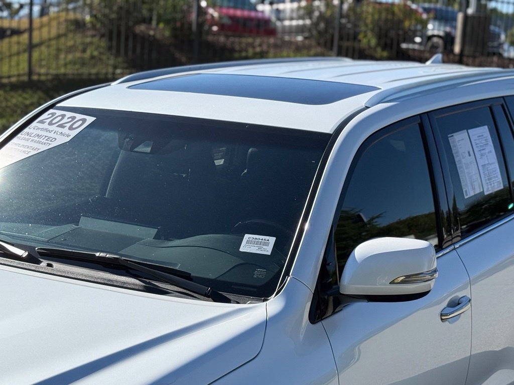 Certified 2020 Lexus LX 570 4WD w/ Luxury Package image 11