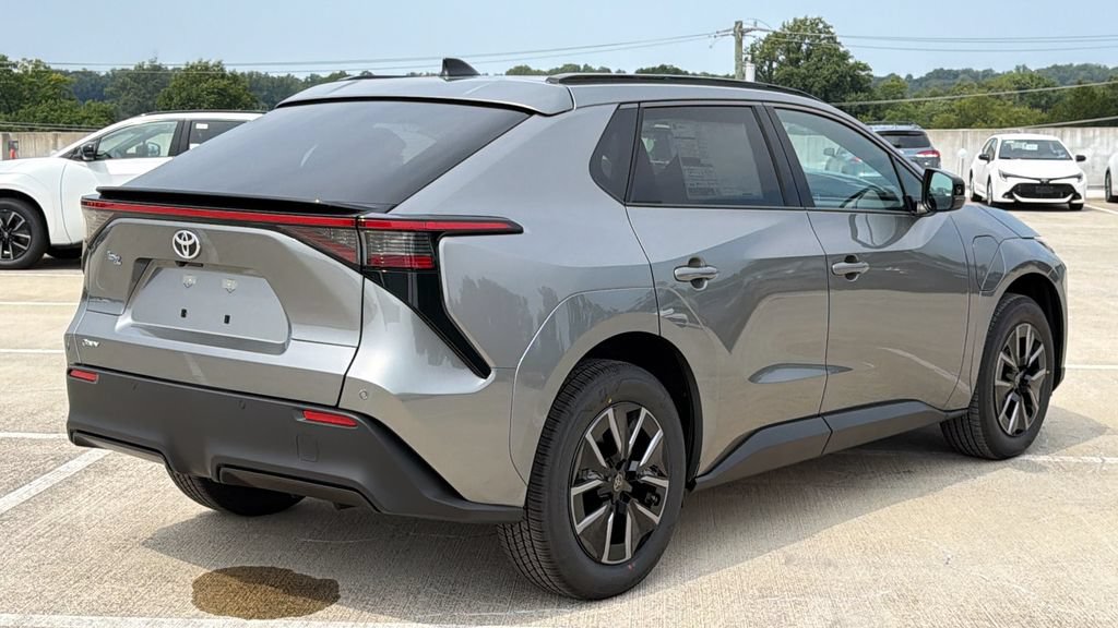New 2026 Toyota bZ FWD image 4