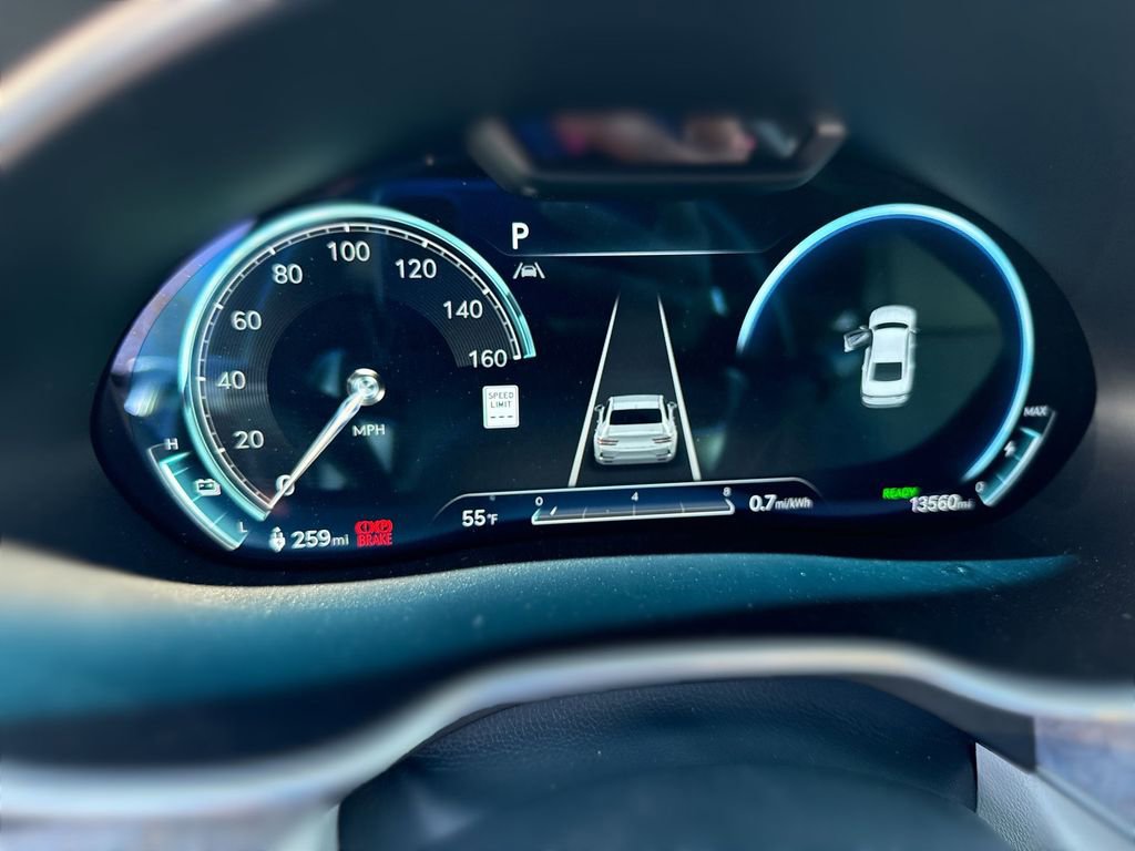 Used 2023 Genesis Electrified G80 image 10