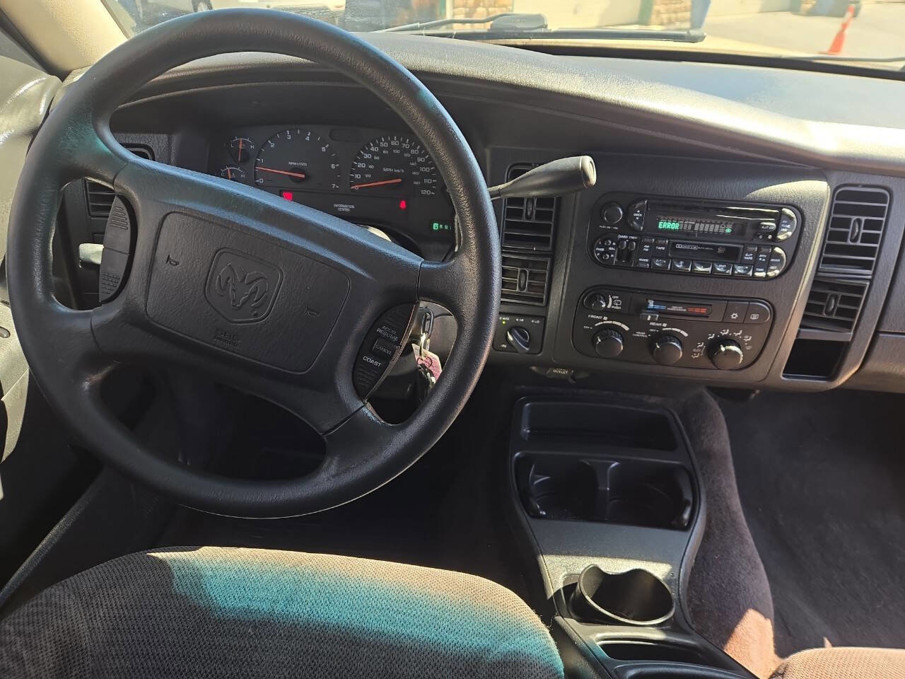 Used 2003 Dodge Durango SLT AWD/4WD image 28