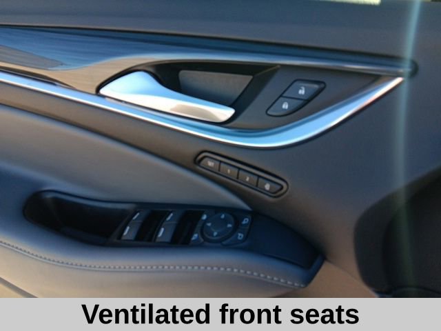 Used 2024 Buick Enclave Premium image 15