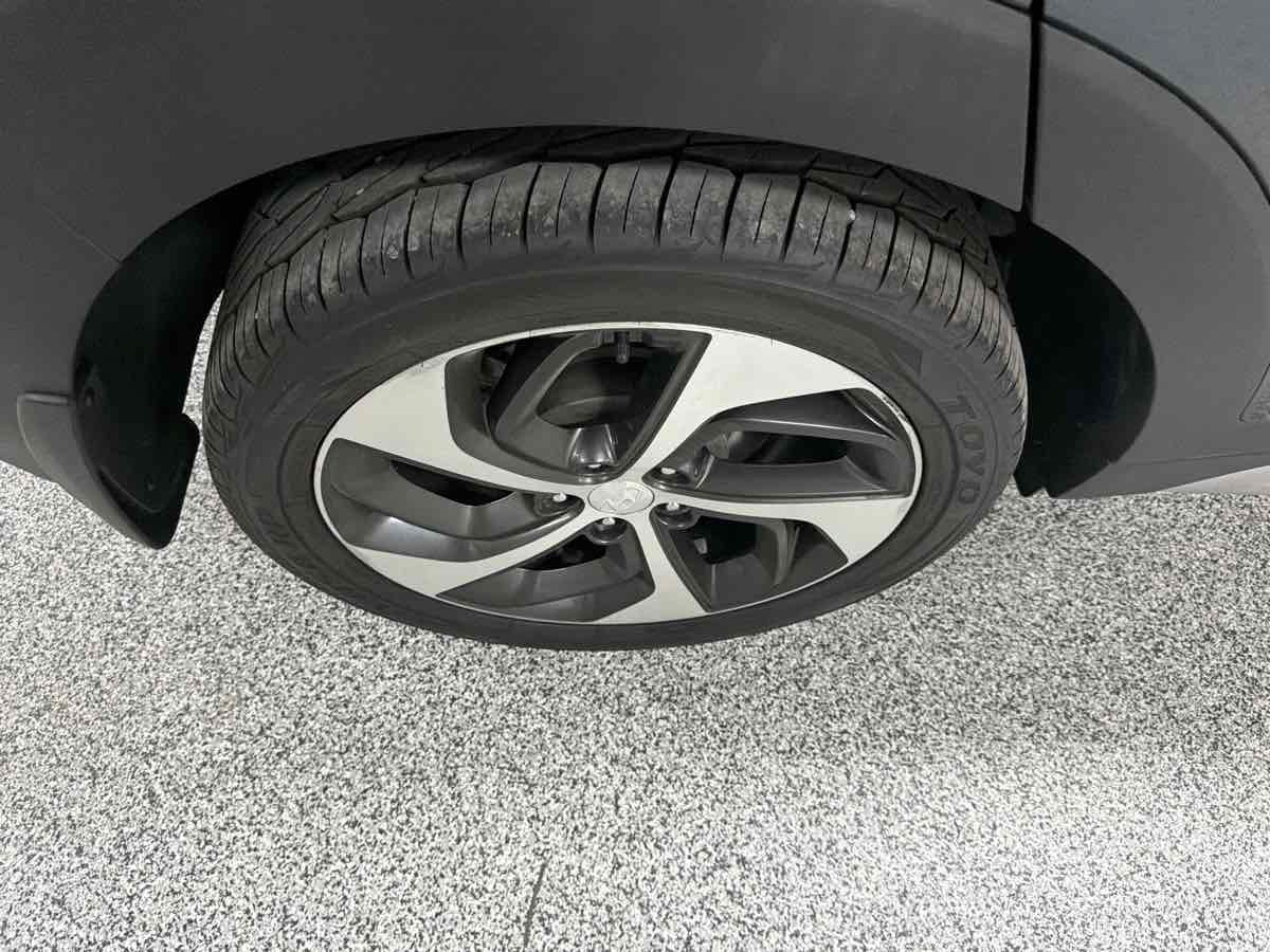 Used 2017 Hyundai Tucson Limited w/ Limited Ultimate Package 03 FWD image 43