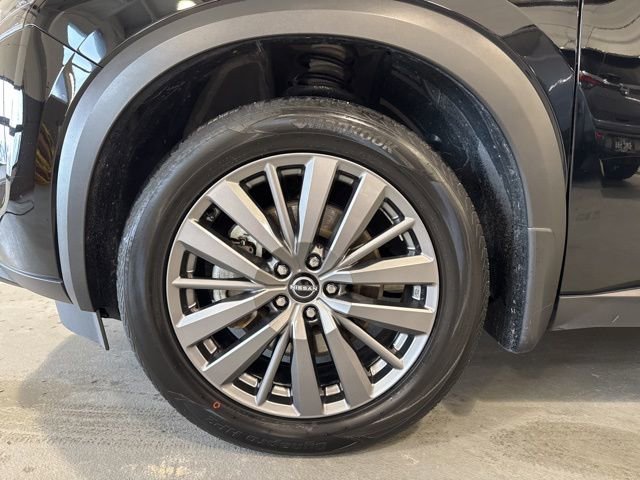 Certified 2024 Nissan Pathfinder SL w/ SL Premium Package AWD/4WD image 35