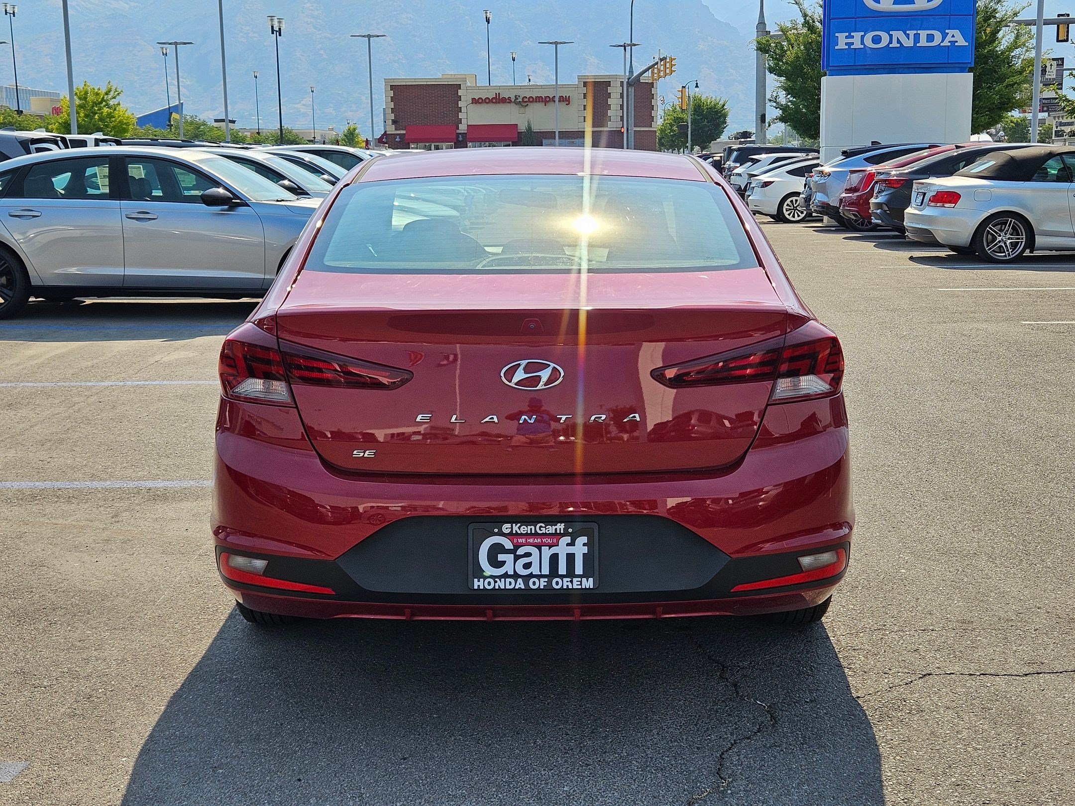 Used 2019 Hyundai Elantra SE FWD image 7