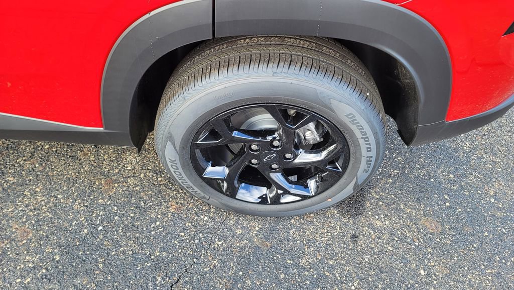 New 2026 Chevrolet Trax LT image 8