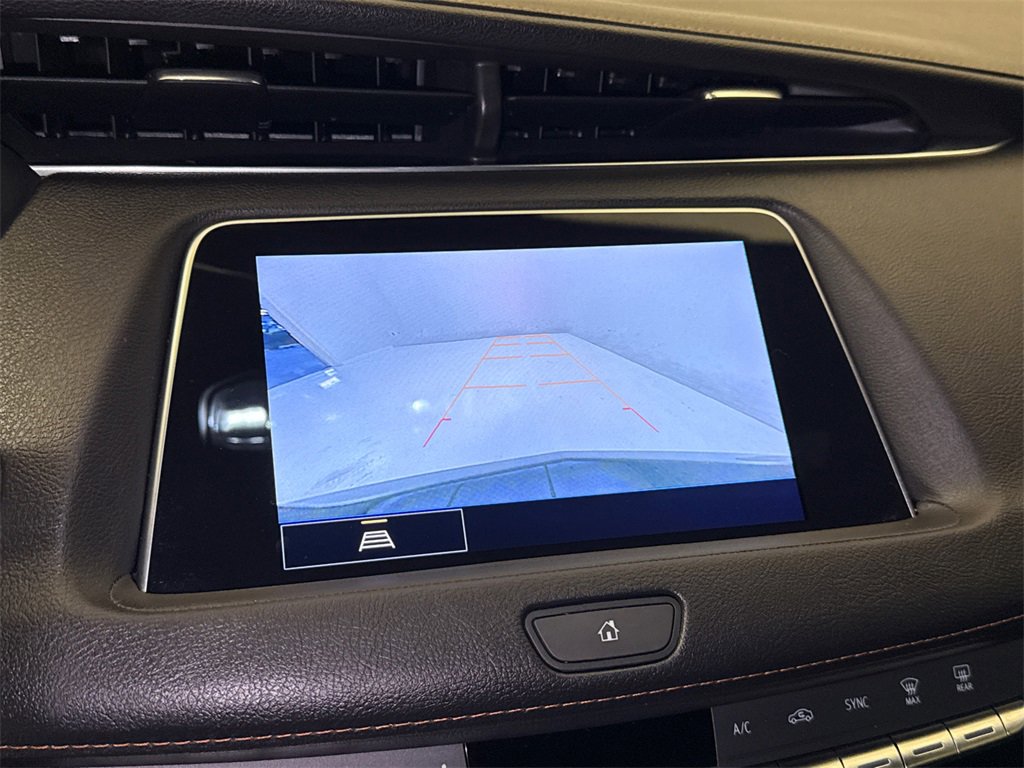 Used 2022 Cadillac XT4 Sport w/ Safety Alert Package image 24