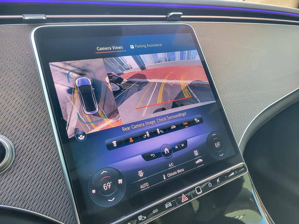 Used 2023 Mercedes-Benz EQE 350+ 4MATIC Sedan w/ Exclusive Trim Package image 15