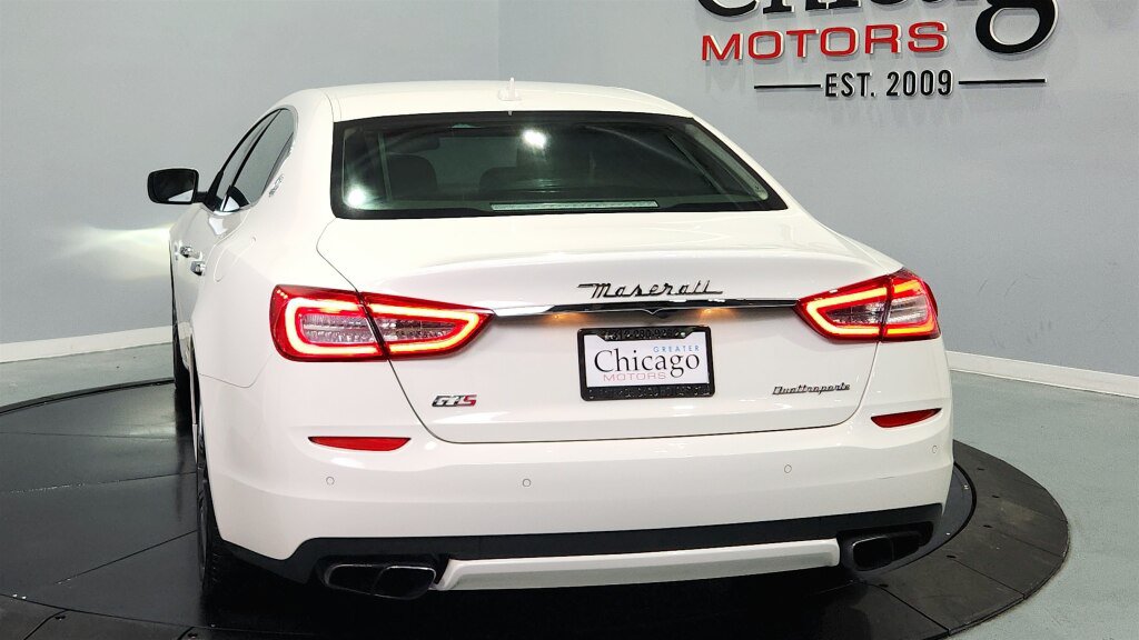 Used 2014 Maserati Quattroporte GTS RWD image 10