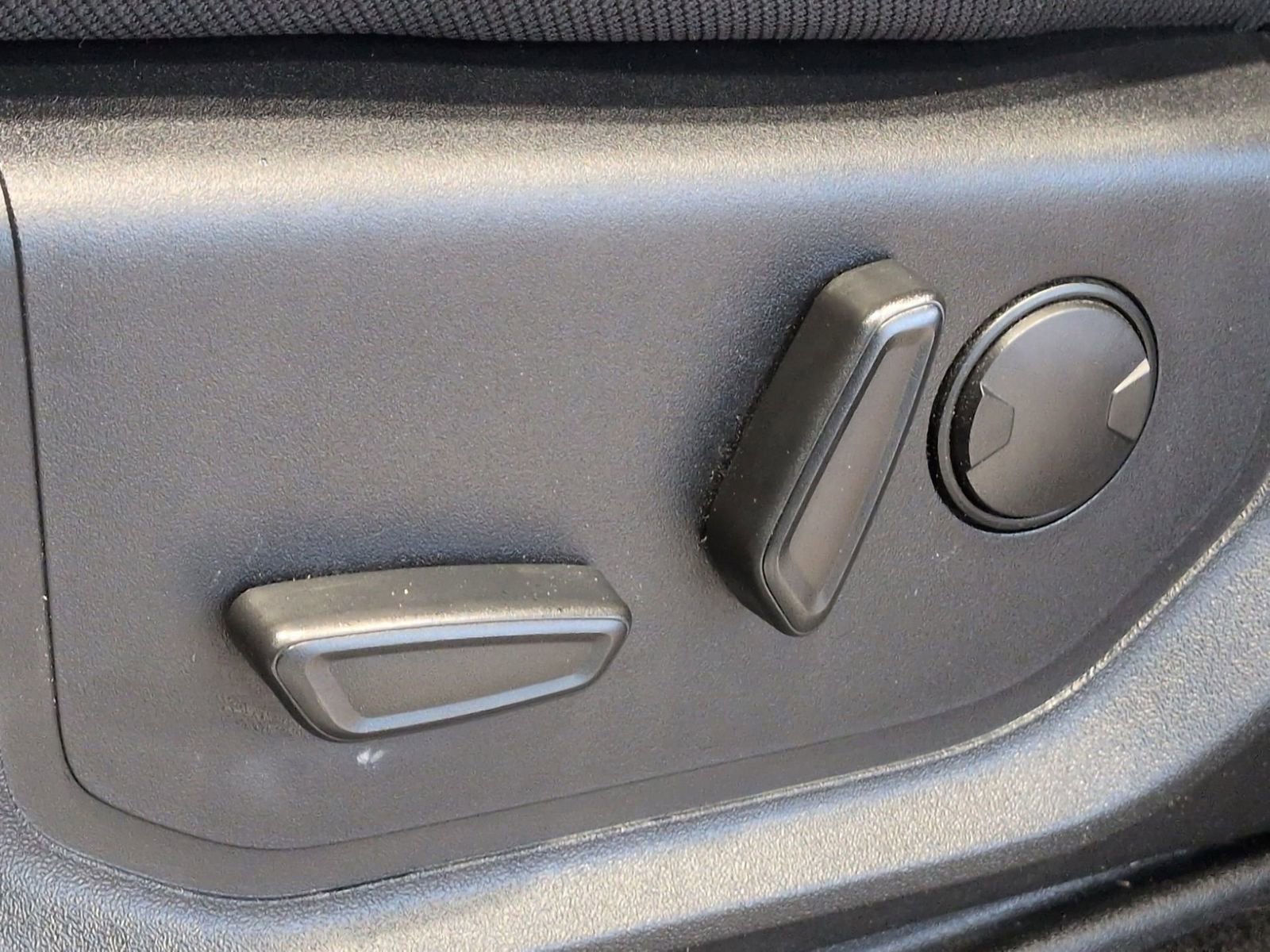 Used 2019 Ford F150 XLT w/ Equipment Group 302A Luxury image 20