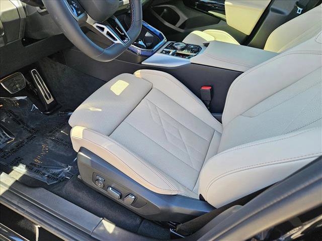 New 2025 BMW X3 M50 w/ Premium Package image 4