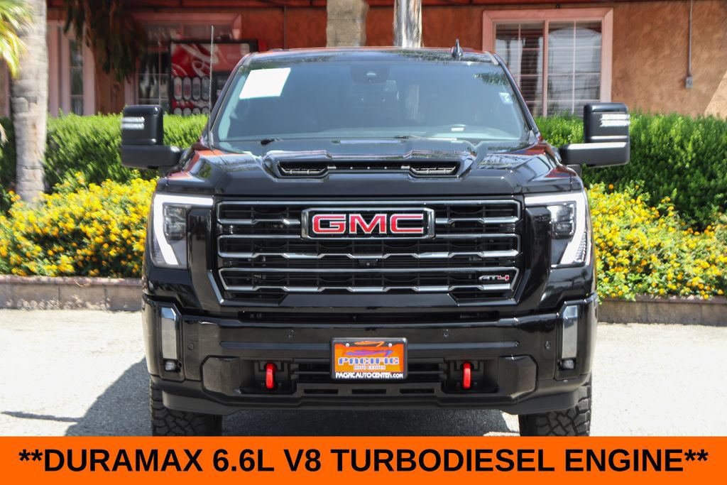 Used 2024 GMC Sierra 2500 AT4 w/ AT4 Preferred Package AWD/4WD image 3