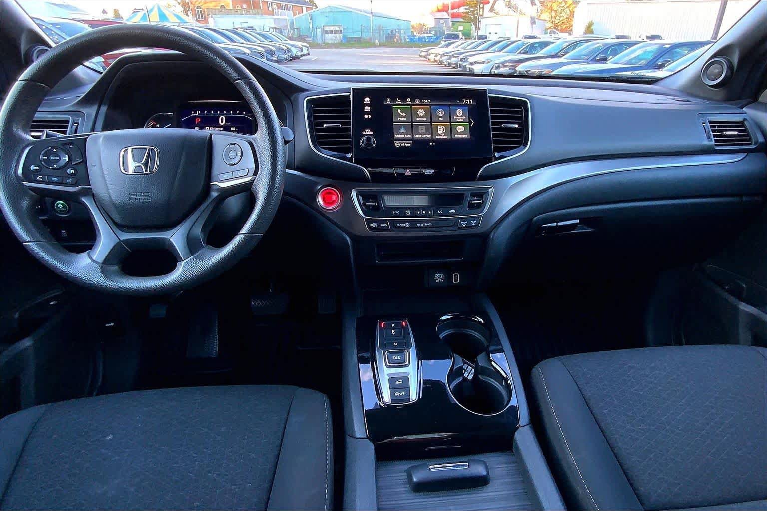 Used 2021 Honda Passport Sport image 16