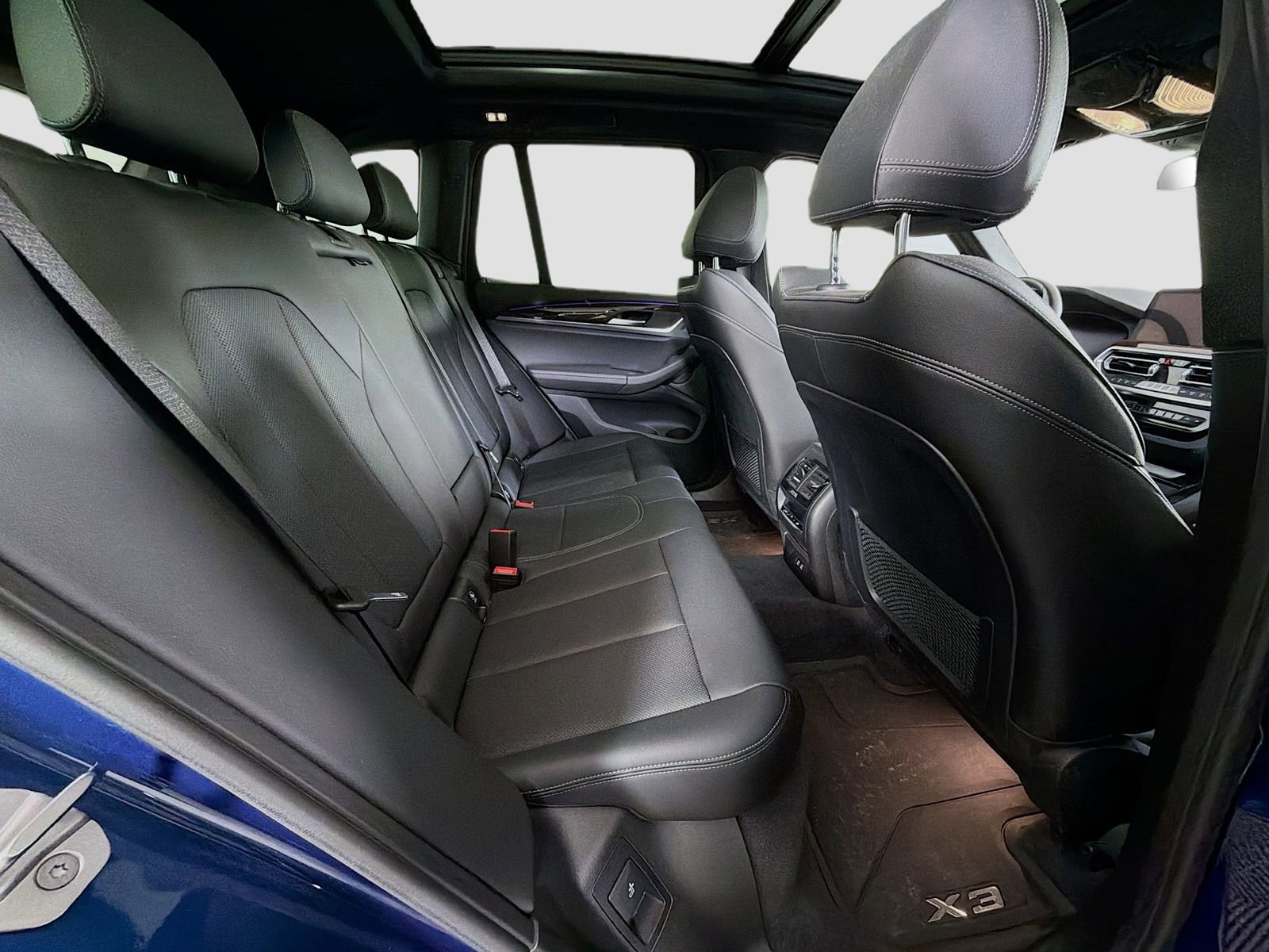 Used 2022 BMW X3 xDrive30i w/ Premium Package 2 (ZPA) image 29