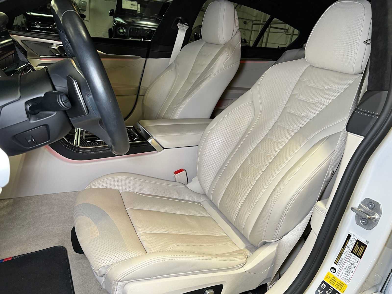 Used 2022 BMW M850i Gran Coupe xDrive AWD/4WD image 30