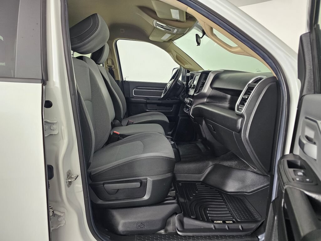 Used 2019 RAM 3500 Big Horn w/ Protection Group AWD/4WD image 36