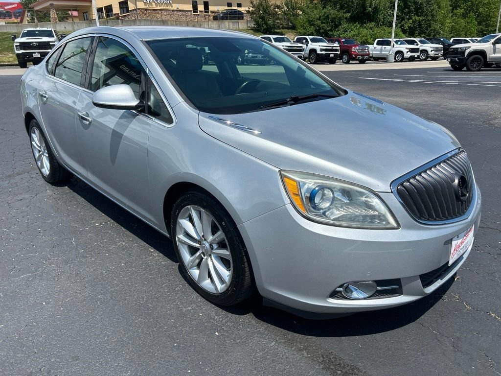 Used 2014 Buick Verano FWD image 3