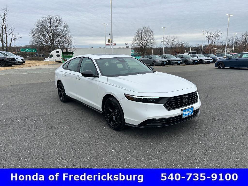 Used 2025 Honda Accord SE image 8