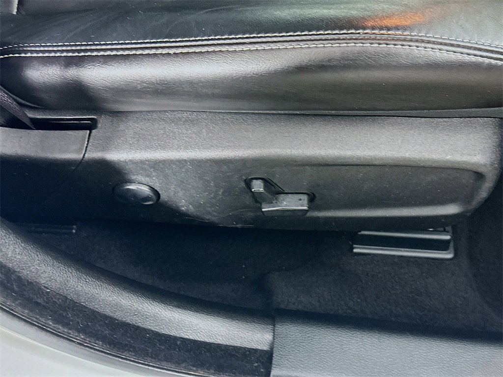 Used 2023 Chrysler 300 S image 23