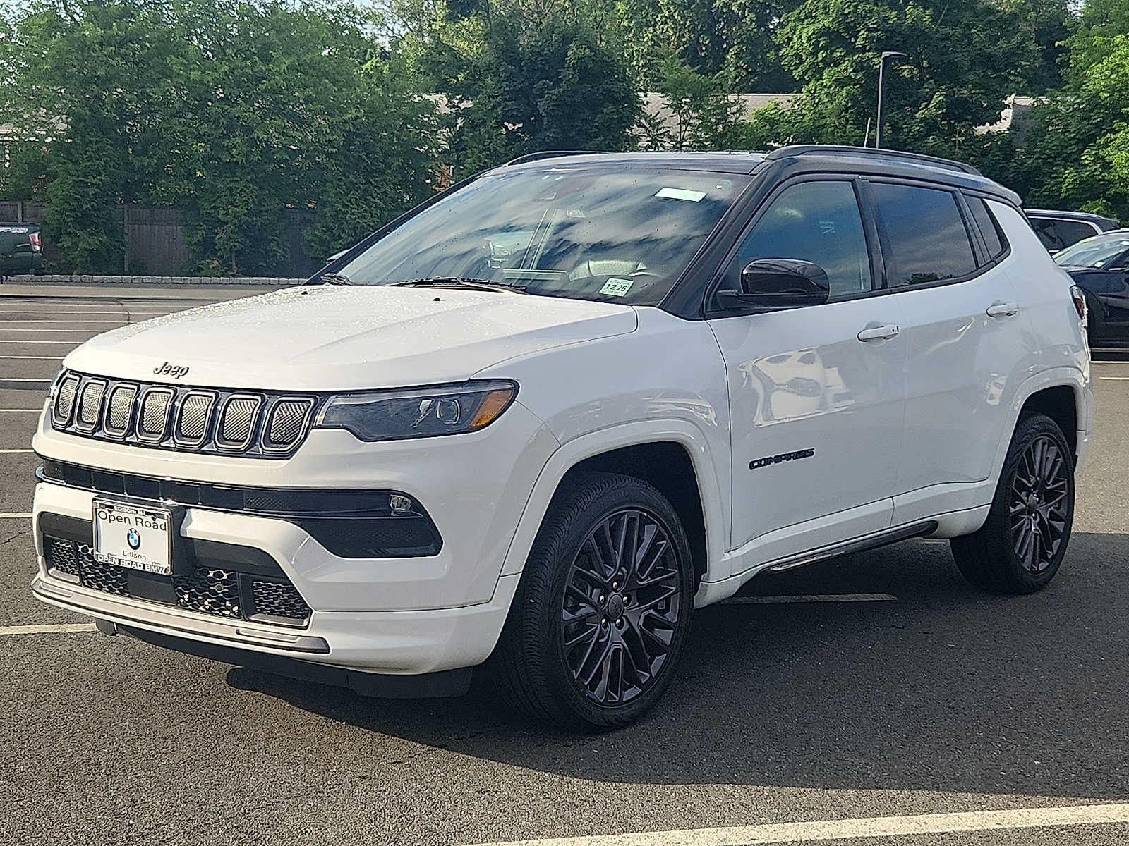 Used 2022 Jeep Compass High Altitude AWD/4WD image 3
